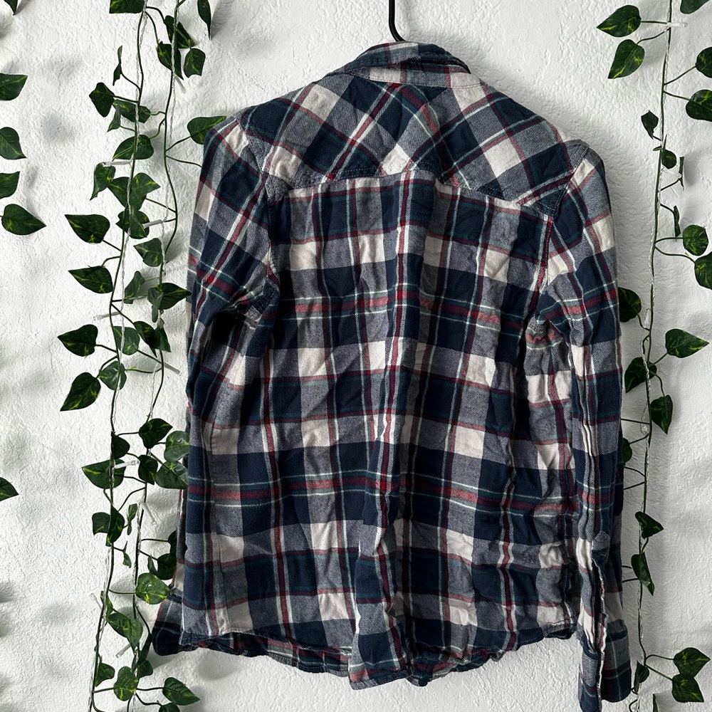 Large plaid button down - Picture 3 of 3